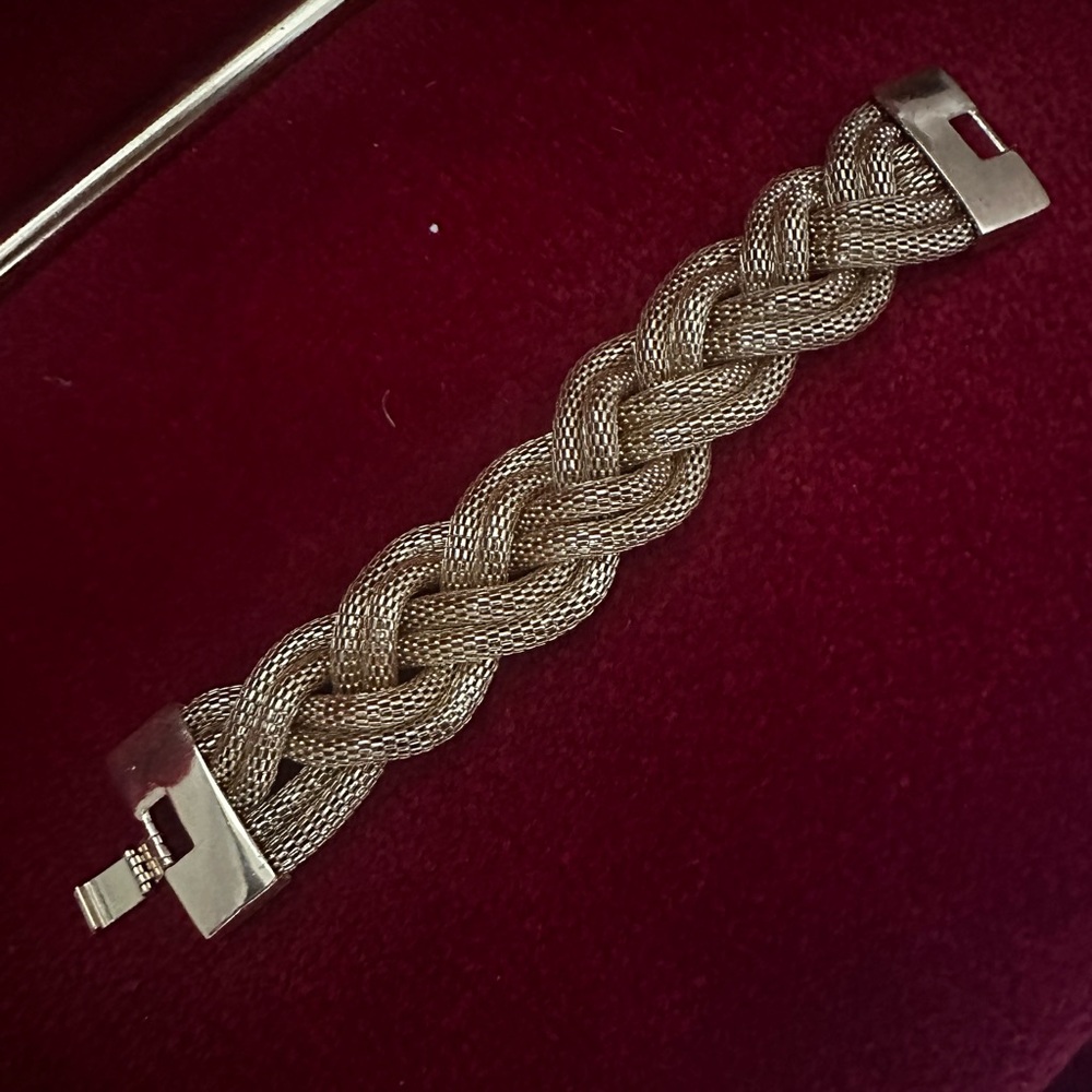 Elegant Braided Bracelet